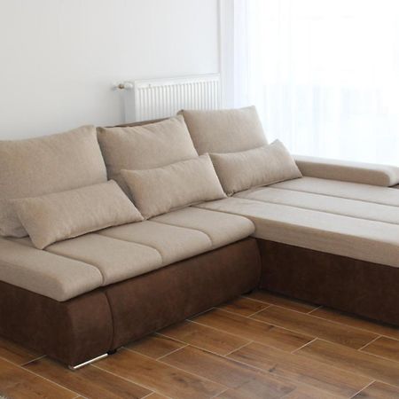 Appartement Nella Apartman à Siófok Extérieur photo