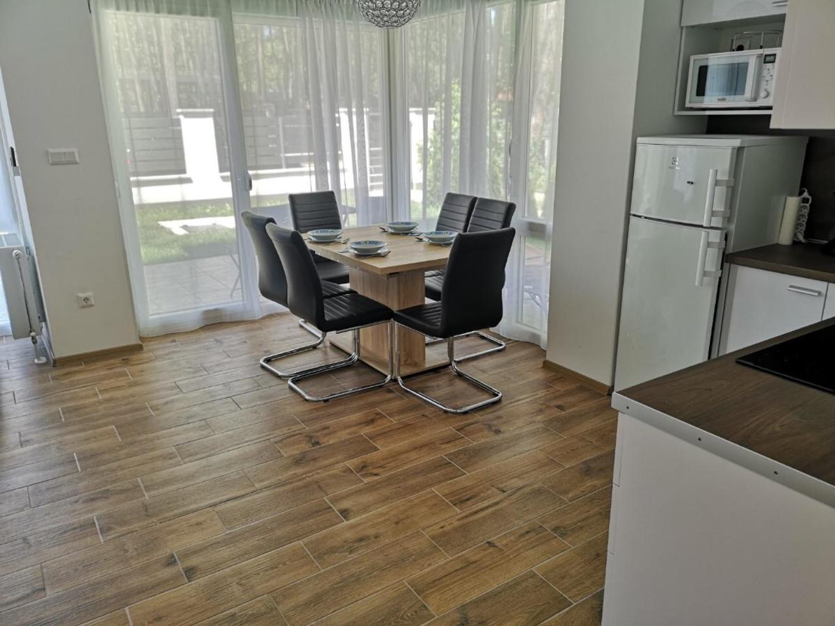 Appartement Nella Apartman à Siófok Extérieur photo